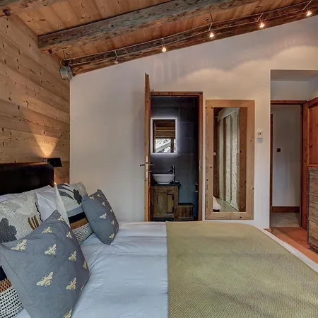 Capricorne Chalet